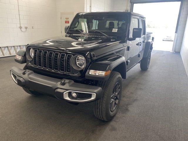 new 2024 Jeep Gladiator car, priced at $39,842