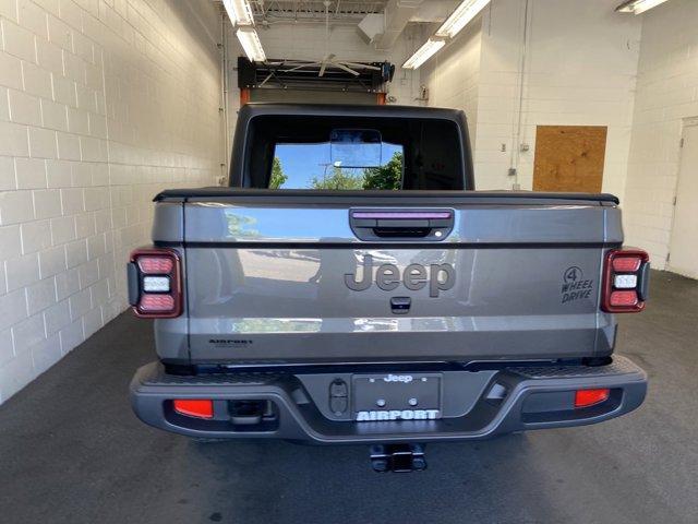 new 2024 Jeep Gladiator car, priced at $43,317