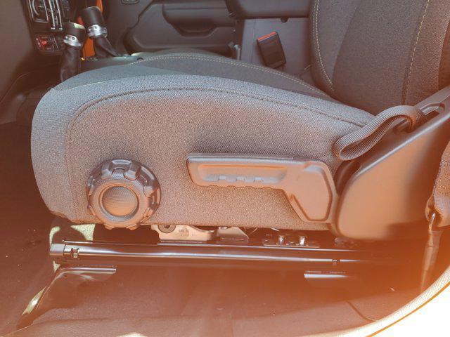 new 2025 Jeep Gladiator car, priced at $45,434