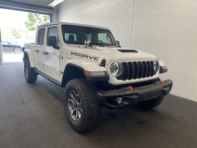 new 2024 Jeep Gladiator car, priced at $58,518