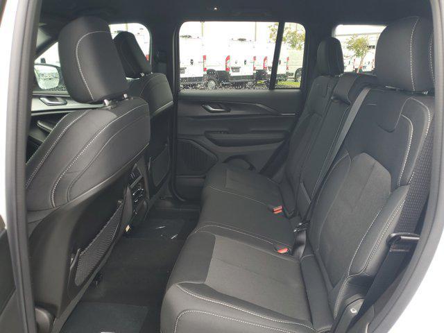 new 2025 Jeep Grand Cherokee car, priced at $34,464