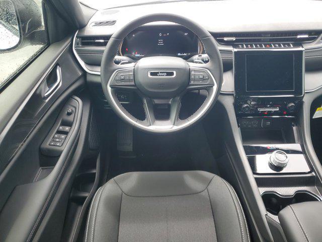 new 2025 Jeep Grand Cherokee car, priced at $34,464