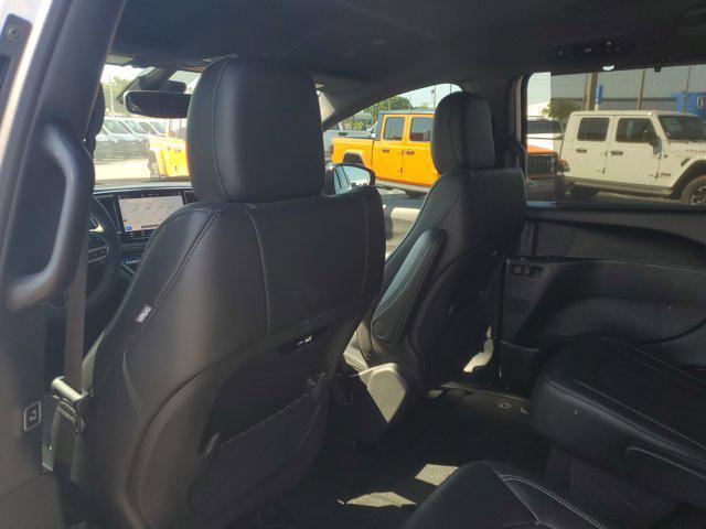 new 2025 Chrysler Pacifica car, priced at $44,445