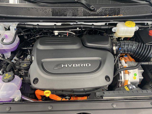 new 2024 Chrysler Pacifica Hybrid car, priced at $47,844