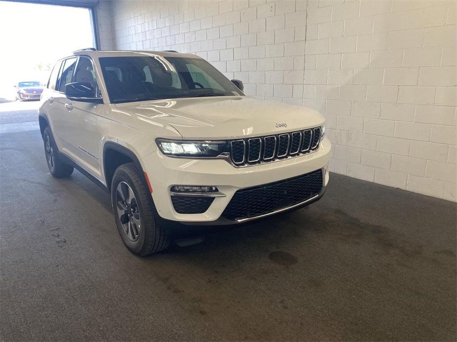 new 2024 Jeep Grand Cherokee 4xe car, priced at $52,328