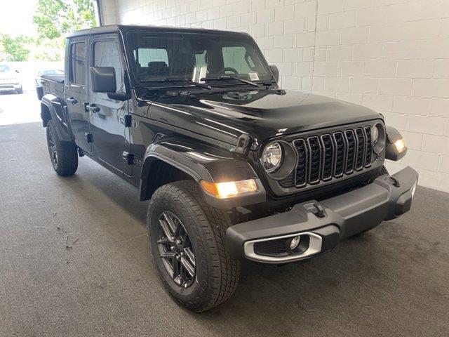 new 2024 Jeep Gladiator car, priced at $43,094