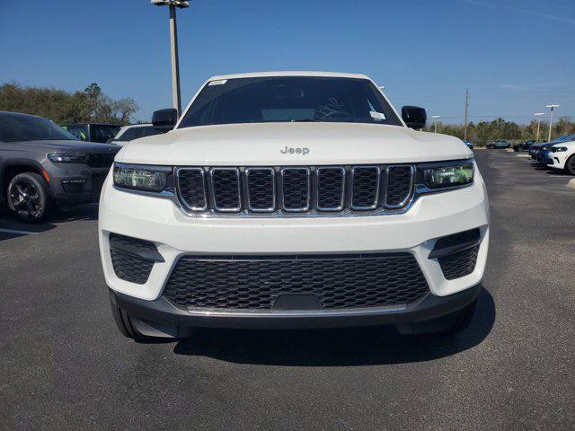 new 2025 Jeep Grand Cherokee car, priced at $30,484