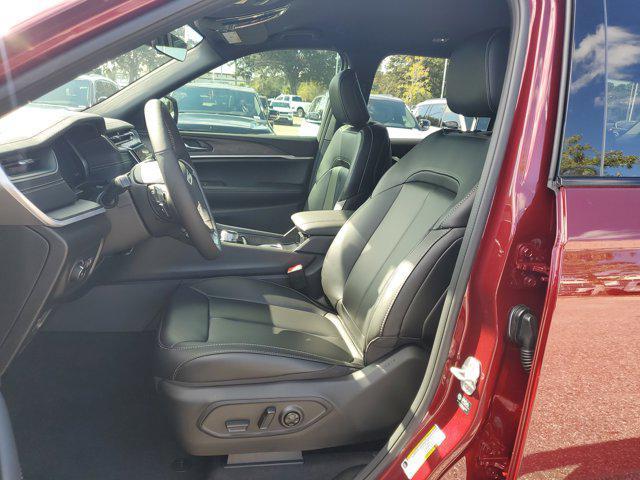 new 2025 Jeep Grand Cherokee L car, priced at $36,865