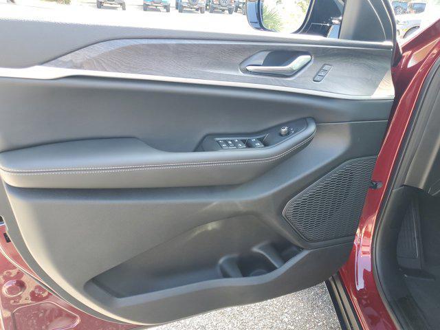 new 2025 Jeep Grand Cherokee L car, priced at $36,865