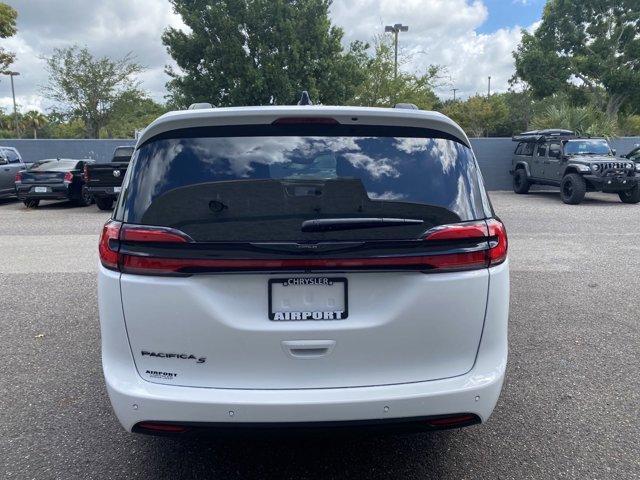 new 2024 Chrysler Pacifica car, priced at $35,973