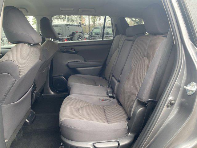 used 2022 Toyota Highlander car, priced at $26,780