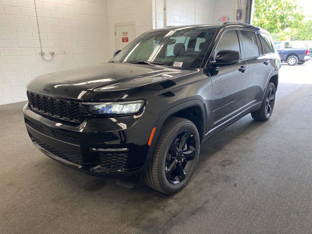 new 2024 Jeep Grand Cherokee L car, priced at $45,118