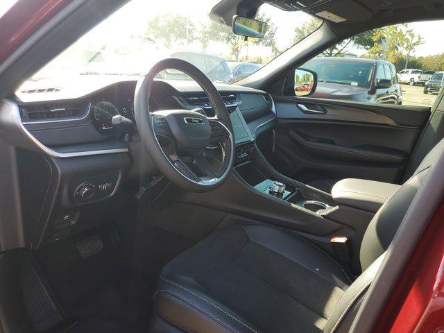 new 2025 Jeep Grand Cherokee car, priced at $33,717