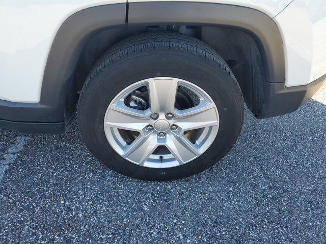 used 2022 Jeep Compass car, priced at $17,885