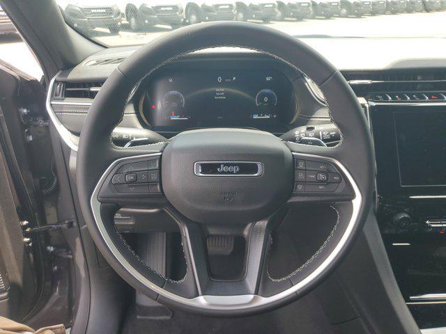 new 2025 Jeep Grand Cherokee L car, priced at $39,075