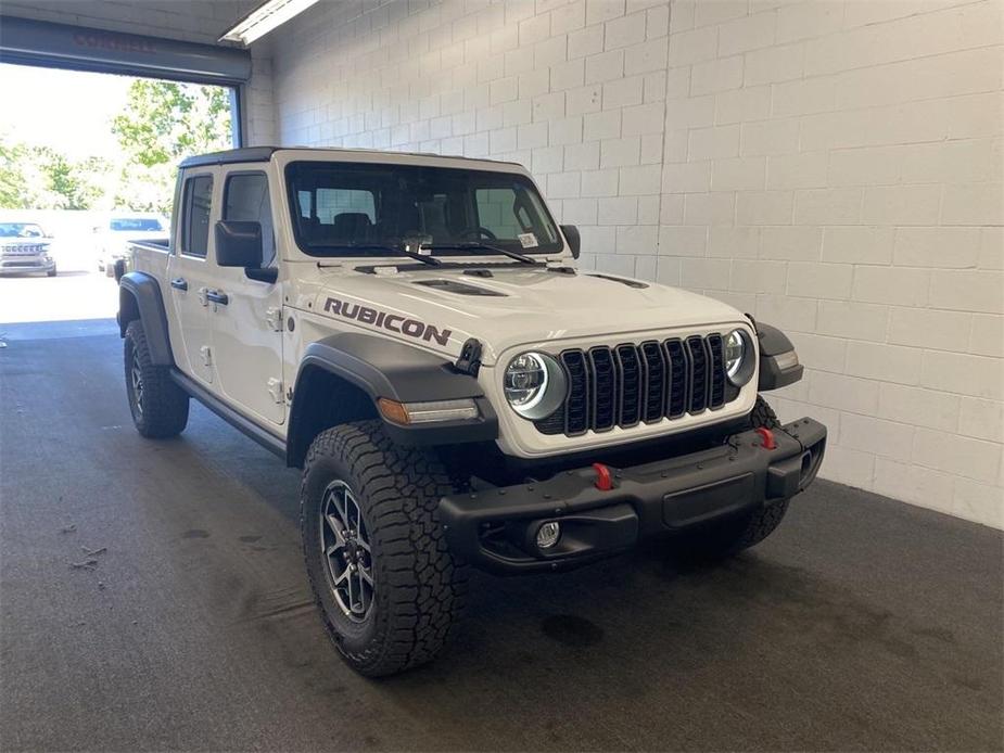 new 2024 Jeep Gladiator car, priced at $52,516