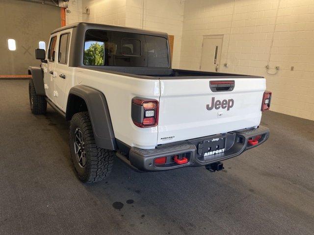 new 2024 Jeep Gladiator car, priced at $48,223