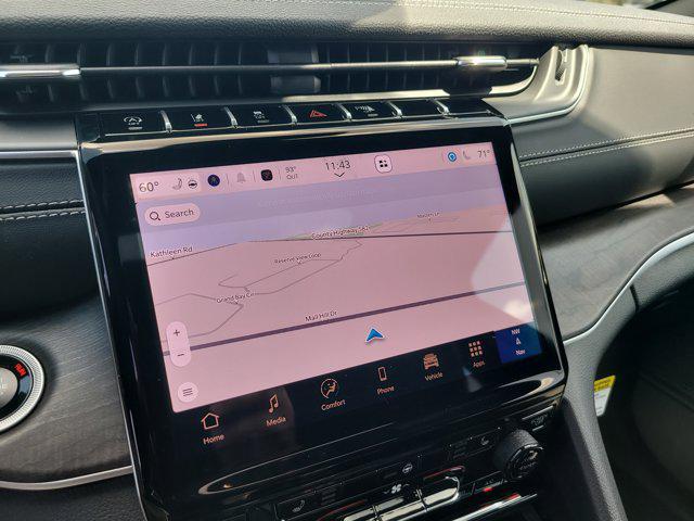 new 2025 Jeep Grand Cherokee car, priced at $52,735