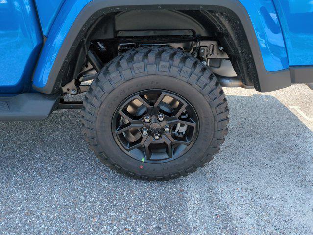 new 2025 Jeep Gladiator car, priced at $42,147