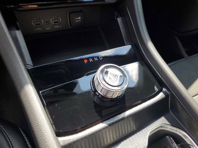 new 2025 Jeep Grand Cherokee car, priced at $35,505