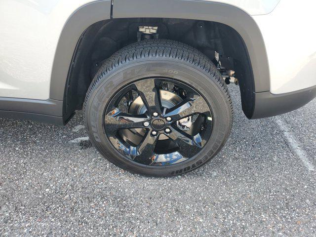 new 2025 Jeep Grand Cherokee car, priced at $35,505