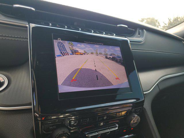 new 2025 Jeep Grand Cherokee car, priced at $35,505