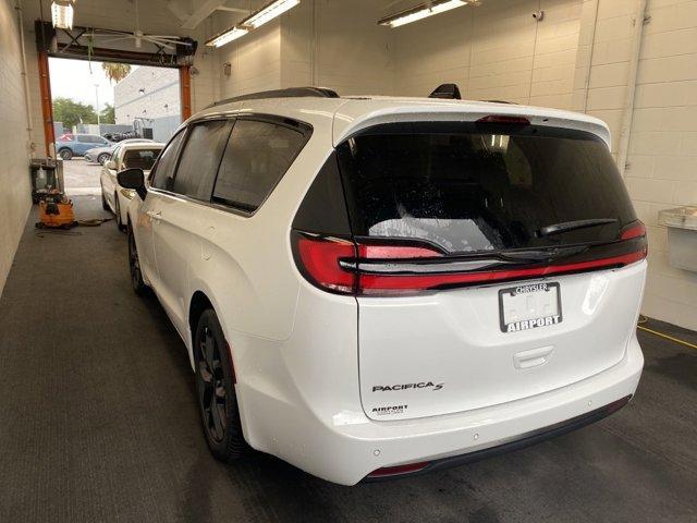 new 2024 Chrysler Pacifica car, priced at $36,718