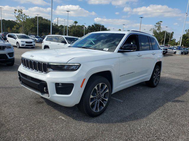 new 2025 Jeep Grand Cherokee car, priced at $48,974