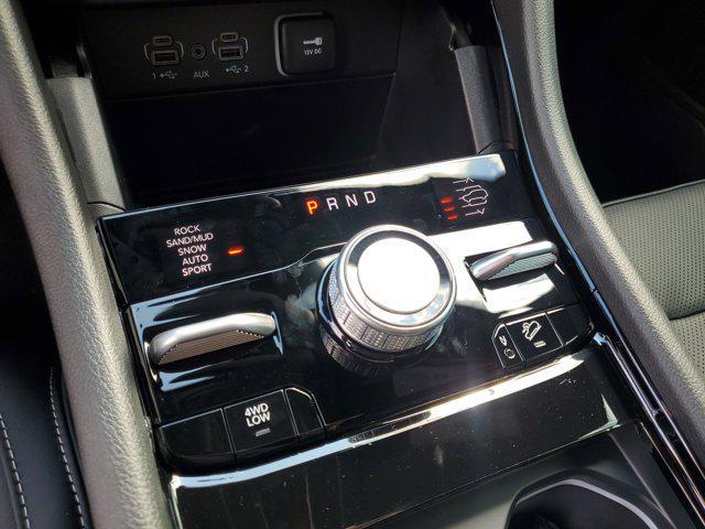 new 2025 Jeep Grand Cherokee car, priced at $48,974