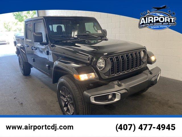 new 2024 Jeep Gladiator car, priced at $39,937