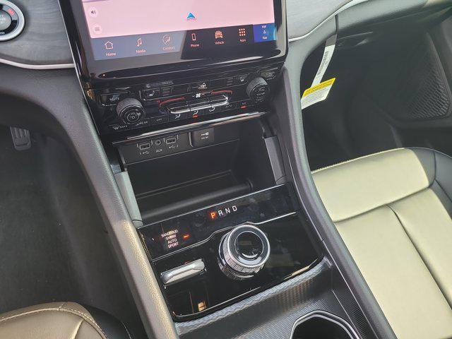 new 2025 Jeep Grand Cherokee car, priced at $38,618