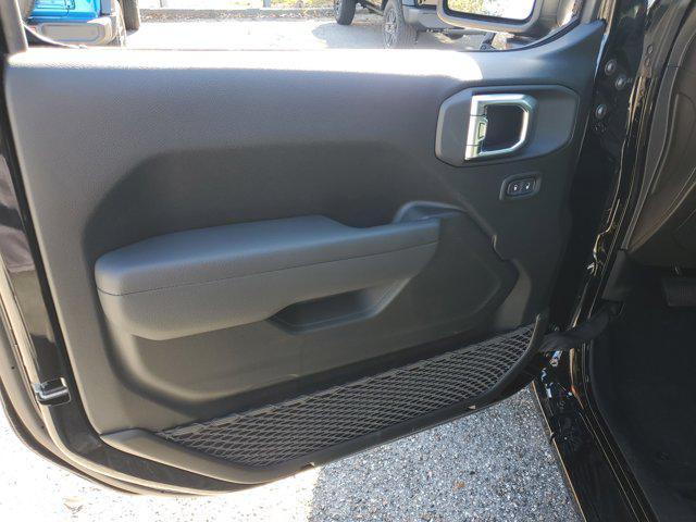 new 2026 Jeep Wrangler car, priced at $30,371