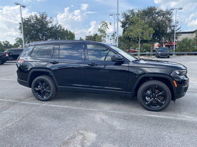 new 2024 Jeep Grand Cherokee L car, priced at $40,506