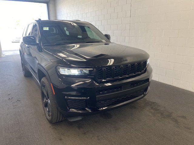 new 2024 Jeep Grand Cherokee L car, priced at $45,480