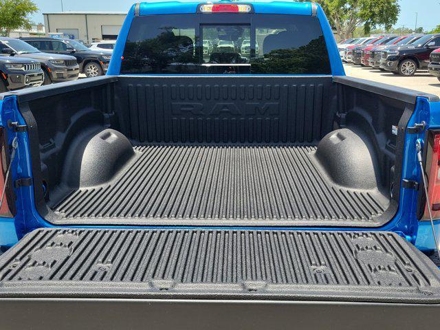 new 2025 Ram 1500 car, priced at $44,327