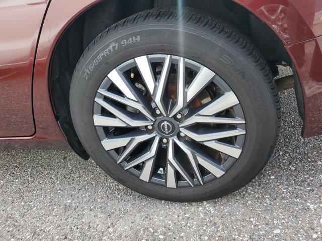 used 2023 Nissan Altima car, priced at $16,892