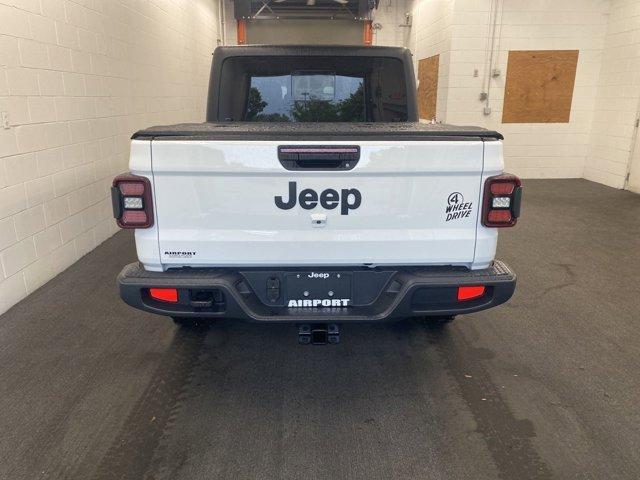 new 2024 Jeep Gladiator car, priced at $42,340