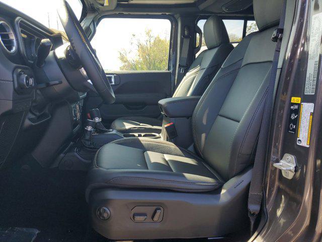 new 2025 Jeep Wrangler car, priced at $47,956