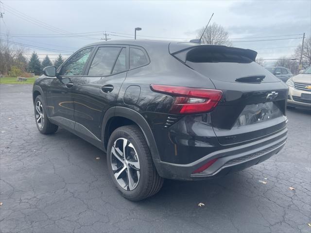 used 2024 Chevrolet Trax car, priced at $22,906