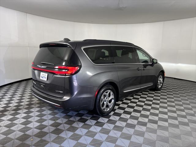 used 2022 Chrysler Pacifica car, priced at $27,563