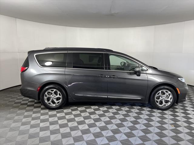 used 2022 Chrysler Pacifica car, priced at $27,563