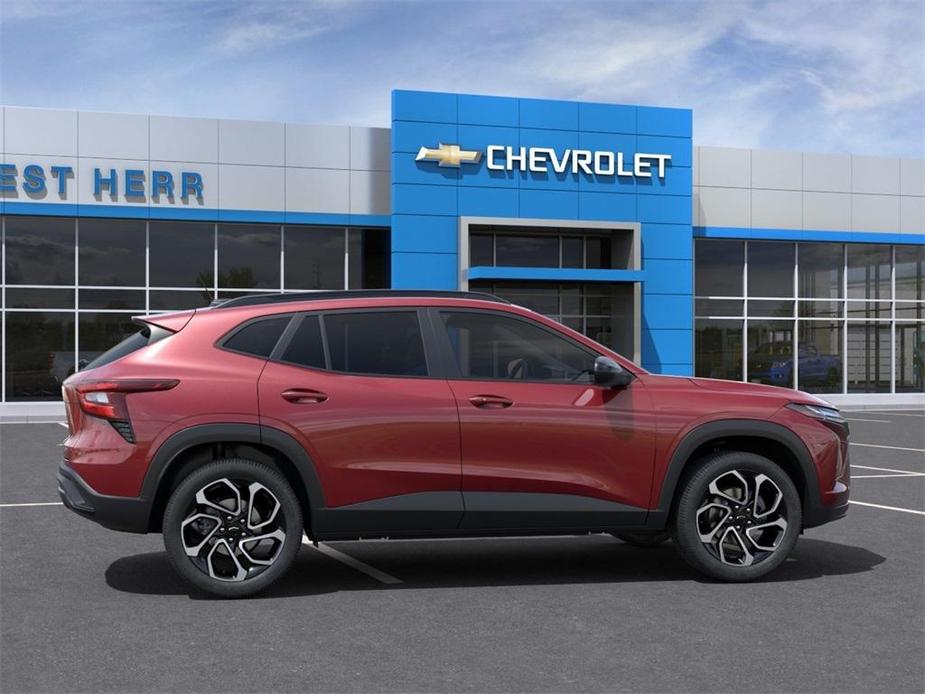 new 2025 Chevrolet Trax car, priced at $25,500