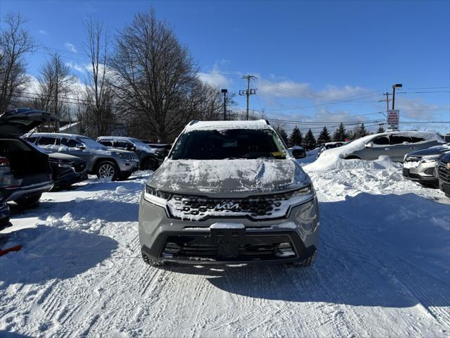 used 2023 Kia Sorento car, priced at $33,424