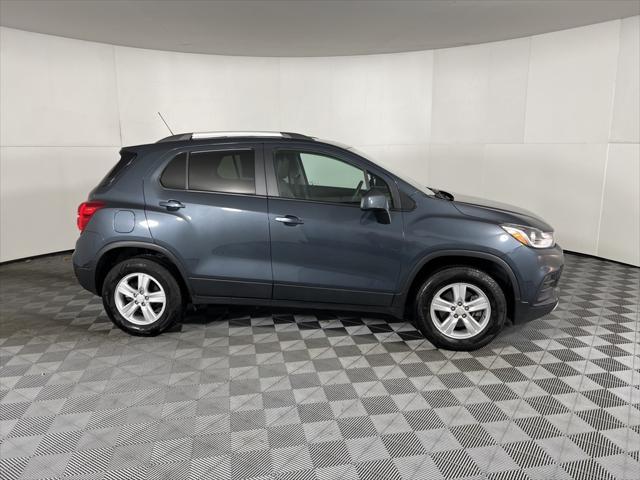 used 2022 Chevrolet Trax car, priced at $18,936