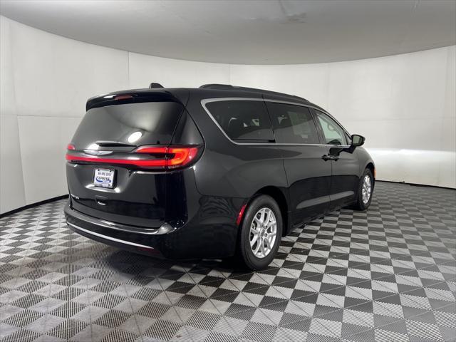 used 2022 Chrysler Pacifica car, priced at $23,560