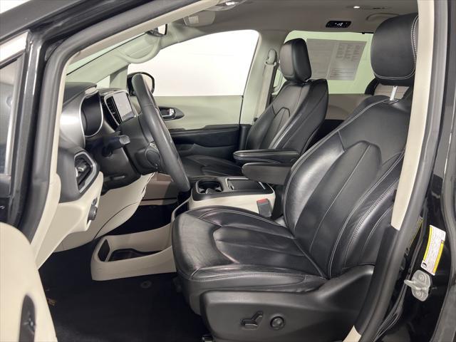 used 2022 Chrysler Pacifica car, priced at $23,560