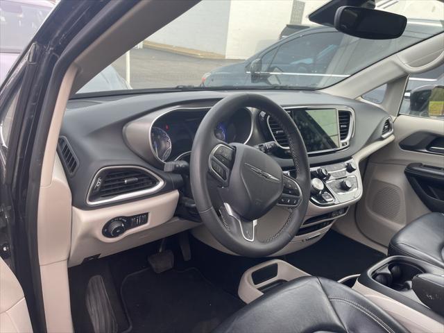 used 2022 Chrysler Pacifica car, priced at $25,560