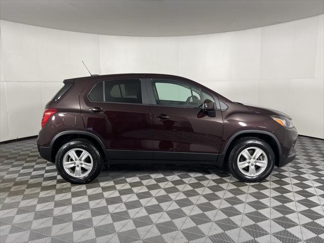 used 2022 Chevrolet Trax car, priced at $18,924