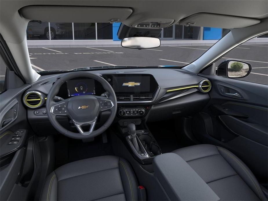 new 2025 Chevrolet Trax car, priced at $25,500