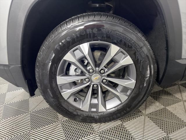 used 2025 Chevrolet Equinox car, priced at $29,913